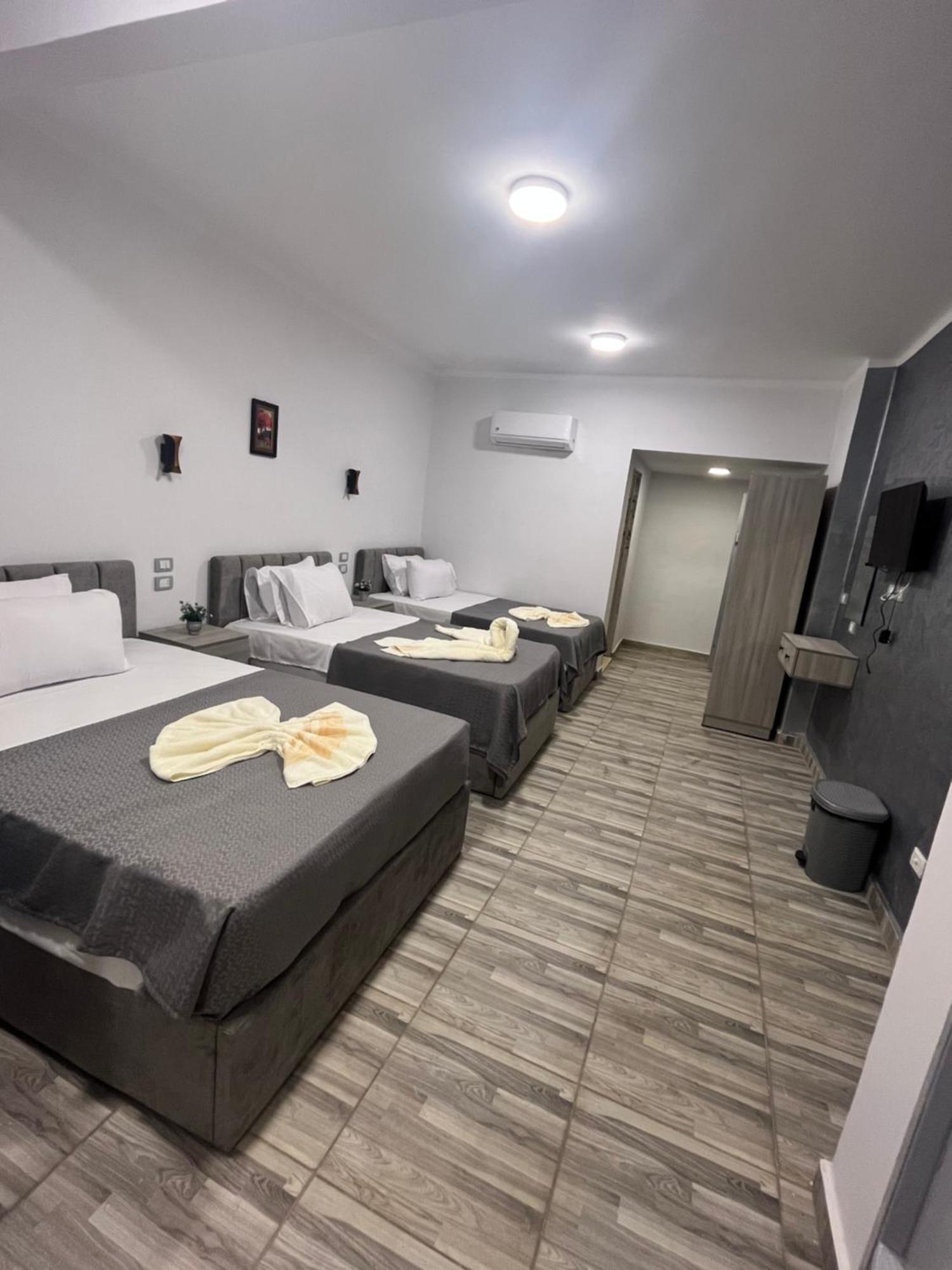 Aparthotel Down Town *