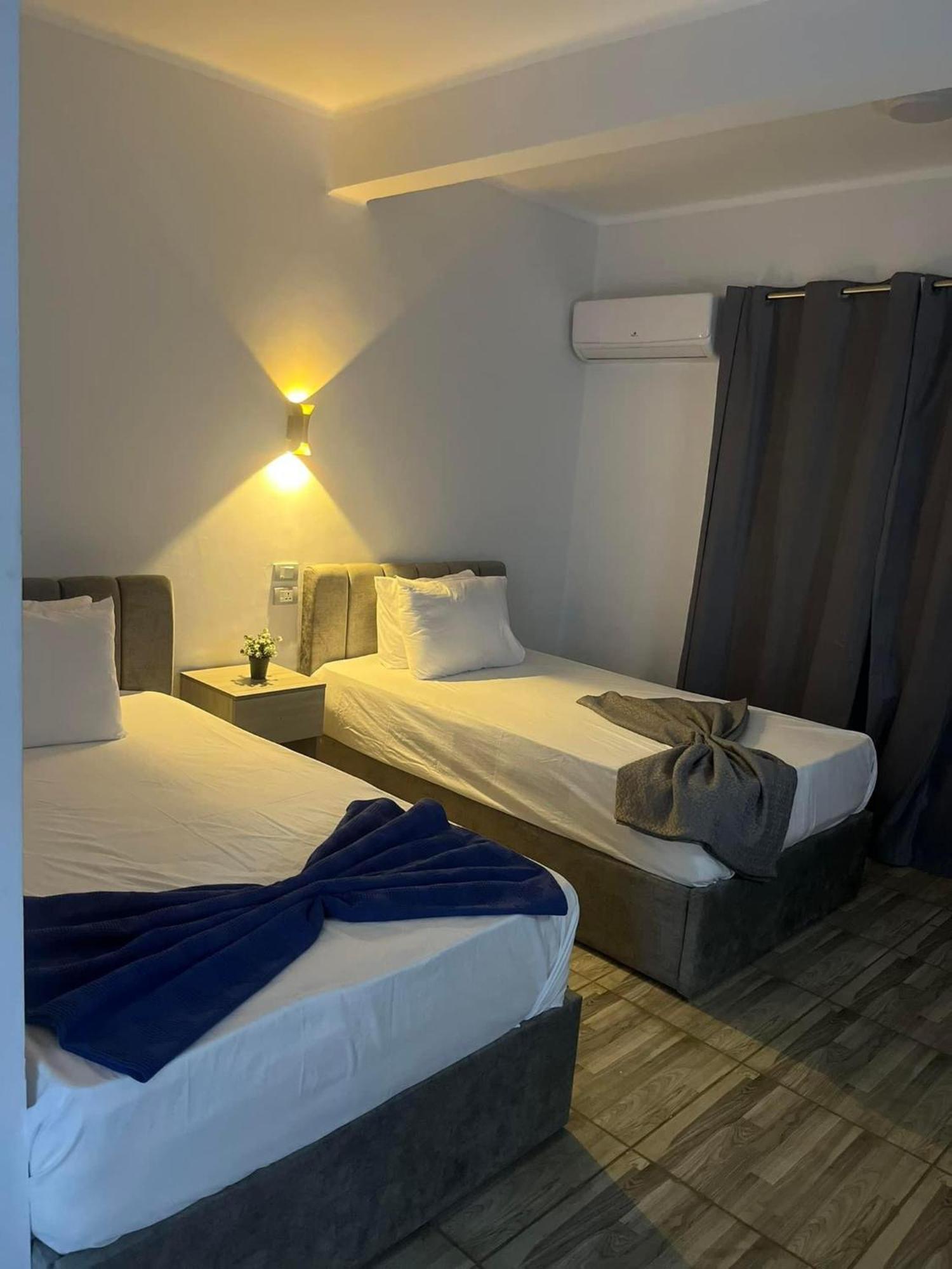 Aparthotel Down Town